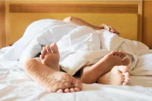 Współżycie po porodzie – kiedy i jak wrócić do intymności?