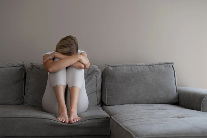 Czy ciągłe napięcie, przygnębienie i brak energii to już coś więcej niż stres?